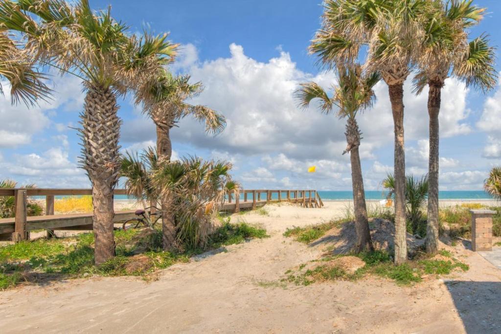 Sea La Vie Beach Oceanfront Patio Pet Friendly Jacksonville Beach Kültér fotó